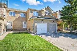 37 MAINPRIZE CRESCENT  East Gwillimbury, ON L0G 1M0