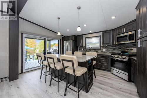 8 Hill - 4449 Milburough Line, Burlington, ON - Indoor Photo Showing Other Room