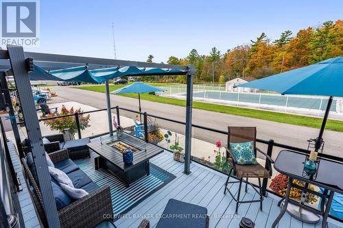 8 Hill - 4449 Milburough Line, Burlington, ON - Outdoor