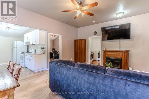 135 Sixth Street, Midland, ON - Indoor With Fireplace