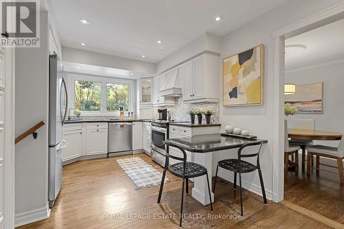 4231 Dunvegan Road, Burlington, ON - Indoor