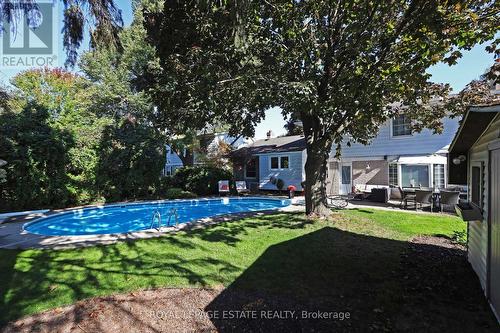 4231 Dunvegan Road, Burlington, ON - Outdoor With In Ground Pool