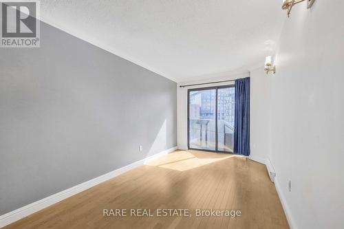 310 - 1001 Bay Street, Toronto, ON - Indoor Photo Showing Other Room