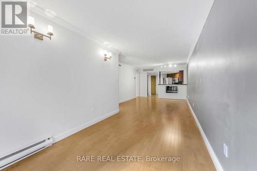 310 - 1001 Bay Street, Toronto, ON - Indoor Photo Showing Other Room