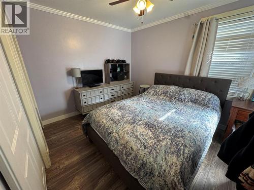 419 Ritchie St, Kimberley, BC - Indoor Photo Showing Bedroom