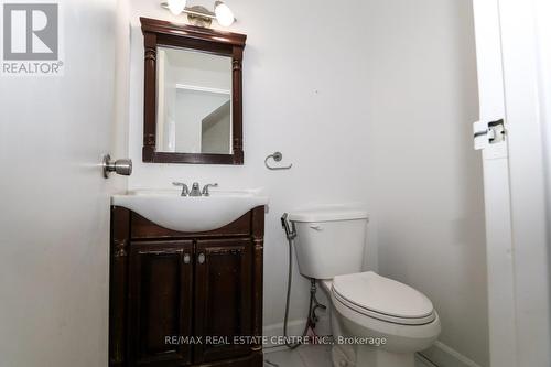 1 - 411 Keats Way, Waterloo, ON - Indoor Photo Showing Bathroom