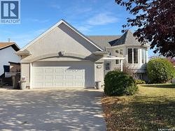 10324 Bunce CRESCENT  North Battleford, SK S9A 3Y4