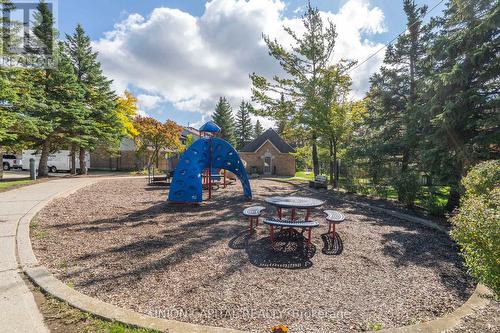 106 - 2555 Thomas Street, Mississauga, ON - Outdoor