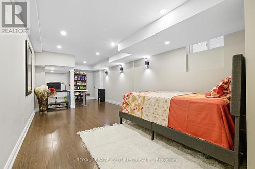 1468 Liverpool Street, Oakville, ON - Indoor