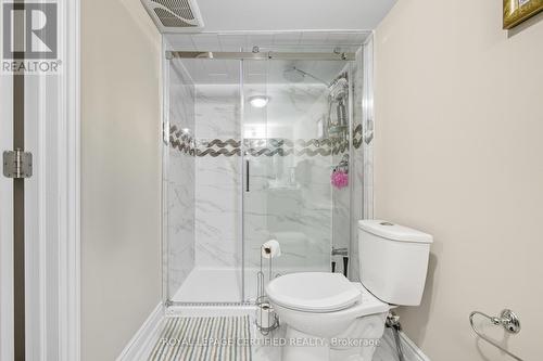 1468 Liverpool Street, Oakville, ON - Indoor Photo Showing Bathroom