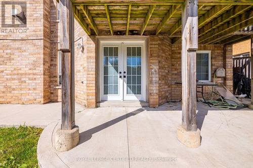 1468 Liverpool Street, Oakville, ON - Outdoor