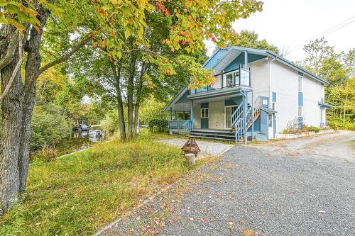 33 410e Avenue  Saint-Hippolyte, QC J8A 3A9