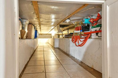Sous-sol - 33 410E Avenue, Saint-Hippolyte, QC - Indoor Photo Showing Other Room