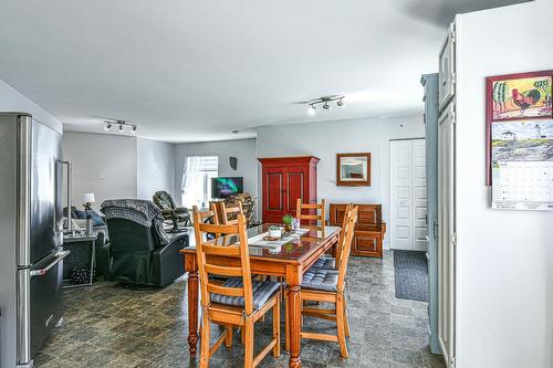 Salle à manger - 33 410E Avenue, Saint-Hippolyte, QC - Indoor