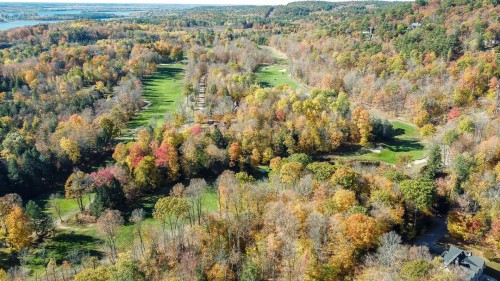 Photo aérienne - 1 Ch. Des Lièvres, Montebello, QC 