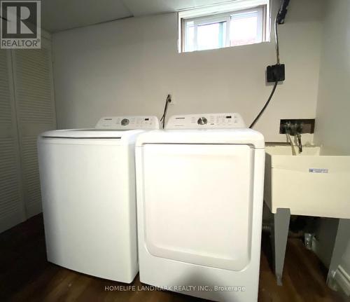 6986 Centennial Street, Niagara Falls, ON - Indoor Photo Showing Laundry Room
