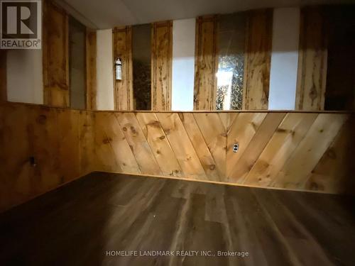 6986 Centennial Street, Niagara Falls, ON - Indoor Photo Showing Other Room