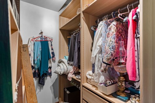 Penderie (Walk-in) - 200 Ch. De Villandry, Saint-Adolphe-D'Howard, QC - Indoor With Storage