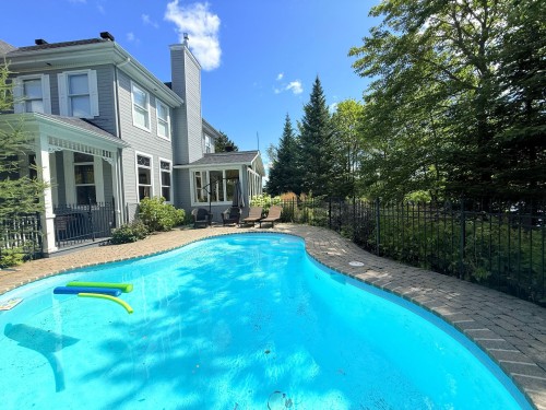Piscine - 200 Ch. De Villandry, Saint-Adolphe-D'Howard, QC - Outdoor With In Ground Pool