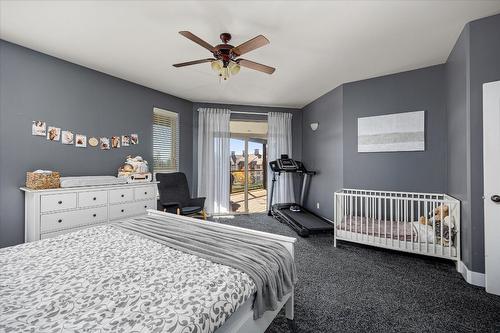 12815 Shoreline Drive, Lake Country, BC - Indoor Photo Showing Bedroom