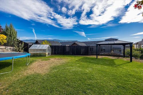 12815 Shoreline Drive, Lake Country, BC - Outdoor