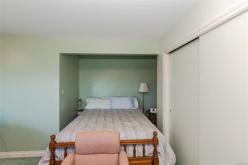 4727 Treetop Hts, Saanich, BC 