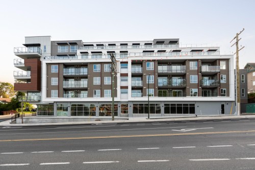 304-258 Helmcken Rd, View Royal, BC - Outdoor With Facade