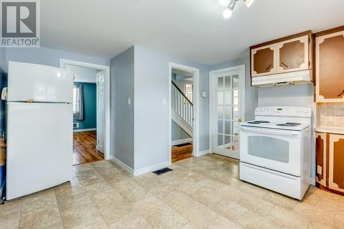 587 Conception Bay Highway, Spaniards, NL - Indoor Photo Showing Kitchen