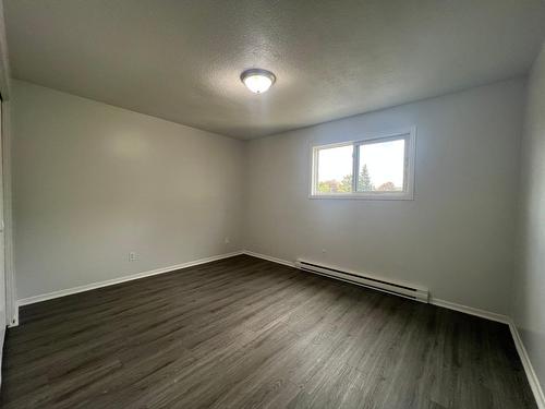 Chambre à coucher principale - 8-9 Rue Goulet, Gatineau (Aylmer), QC - Indoor Photo Showing Other Room