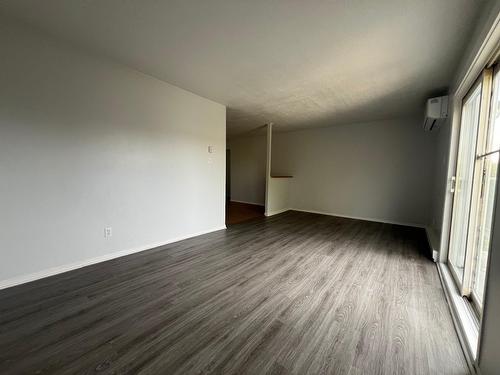 Salon - 8-9 Rue Goulet, Gatineau (Aylmer), QC - Indoor Photo Showing Other Room