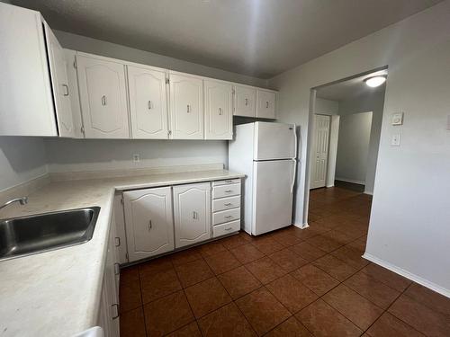 Cuisine - 8-9 Rue Goulet, Gatineau (Aylmer), QC - Indoor Photo Showing Kitchen