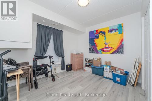 111 - 2035 Appleby Line, Burlington, ON - Indoor Photo Showing Other Room