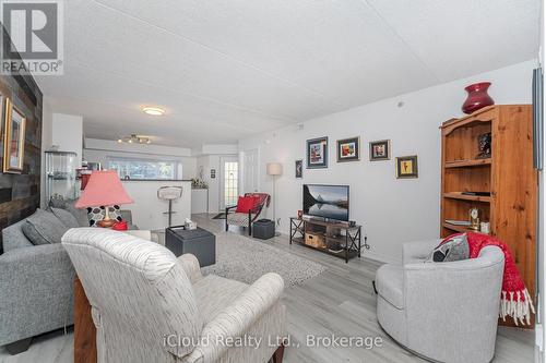 111 - 2035 Appleby Line, Burlington, ON - Indoor