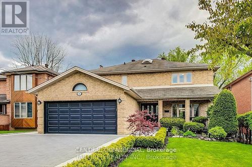 35 MACKAY DRIVE  Richmond Hill, ON L4C 6N9
