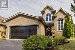 26 GRASSYPLAIN DRIVE  Hamilton, ON L0R 1W0