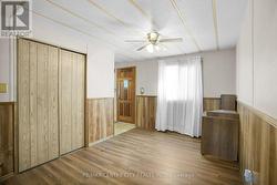 Second living room - Can be made into a 3 bedroom - 