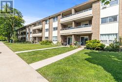 215 - 41 RYKERT STREET  St. Catharines (Western Hill), ON L2S 3A4