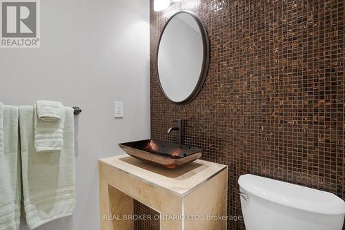 11 Fountainbridge Drive, Caledon, ON - Indoor Photo Showing Bathroom