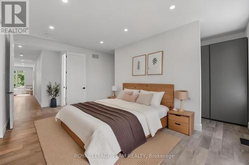984 Watson Street, Ottawa, ON - Indoor Photo Showing Bedroom