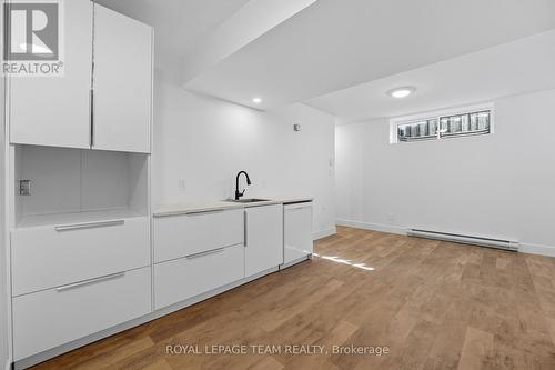 984 Watson Street, Ottawa, ON - Indoor Photo Showing Other Room