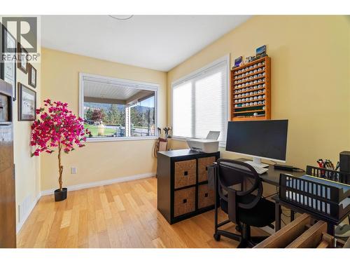 6400 Spencer Road Unit# 17, Kelowna, BC - Indoor Photo Showing Office