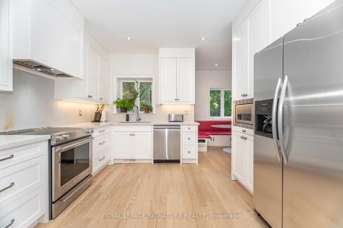 114 Fairholme Avenue, Toronto, ON - Indoor Photo Showing Kitchen With Stainless Steel Kitchen With Upgraded Kitchen