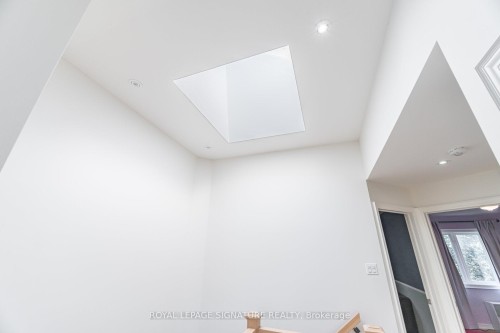 114 Fairholme Avenue, Toronto, ON - Indoor Photo Showing Other Room