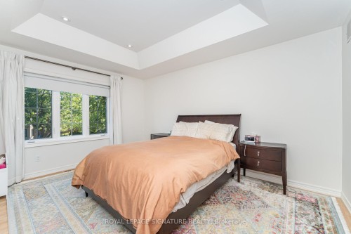 114 Fairholme Avenue, Toronto, ON - Indoor Photo Showing Bedroom
