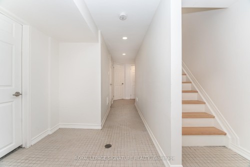 114 Fairholme Avenue, Toronto, ON - Indoor Photo Showing Other Room