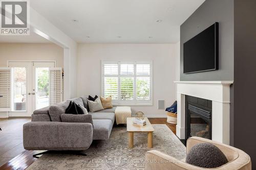 2202 Brookhaven Crescent, Oakville, ON - Indoor Photo Showing Living Room With Fireplace