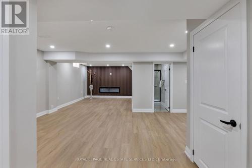 2202 Brookhaven Crescent, Oakville, ON - Indoor