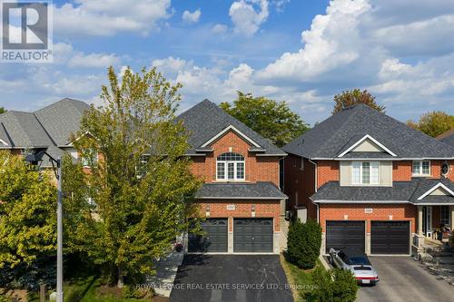 2202 Brookhaven Crescent, Oakville, ON - Outdoor With Facade
