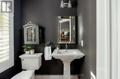 2202 Brookhaven Crescent, Oakville, ON - Indoor Photo Showing Bathroom