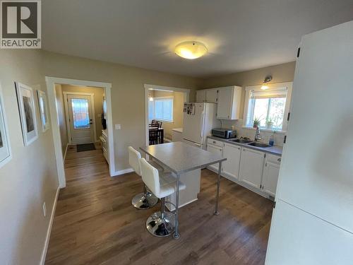 6569 19Th Street, Grand Forks, BC - Indoor Photo Showing Other Room